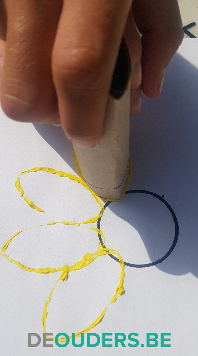 stempelen met wc-rolletje